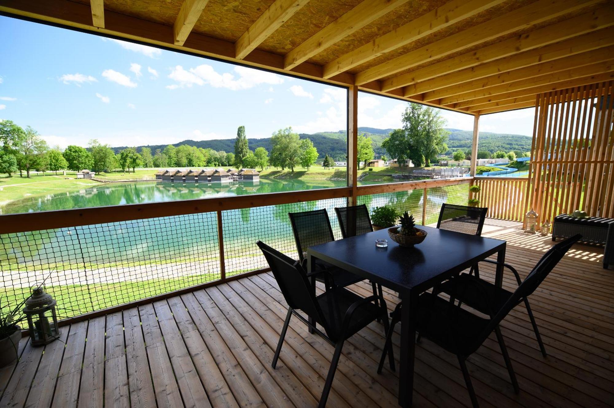 Deluxe Lake View Mobile Homes With Thermal Riviera Tickets Catez ob Savi Bagian luar foto