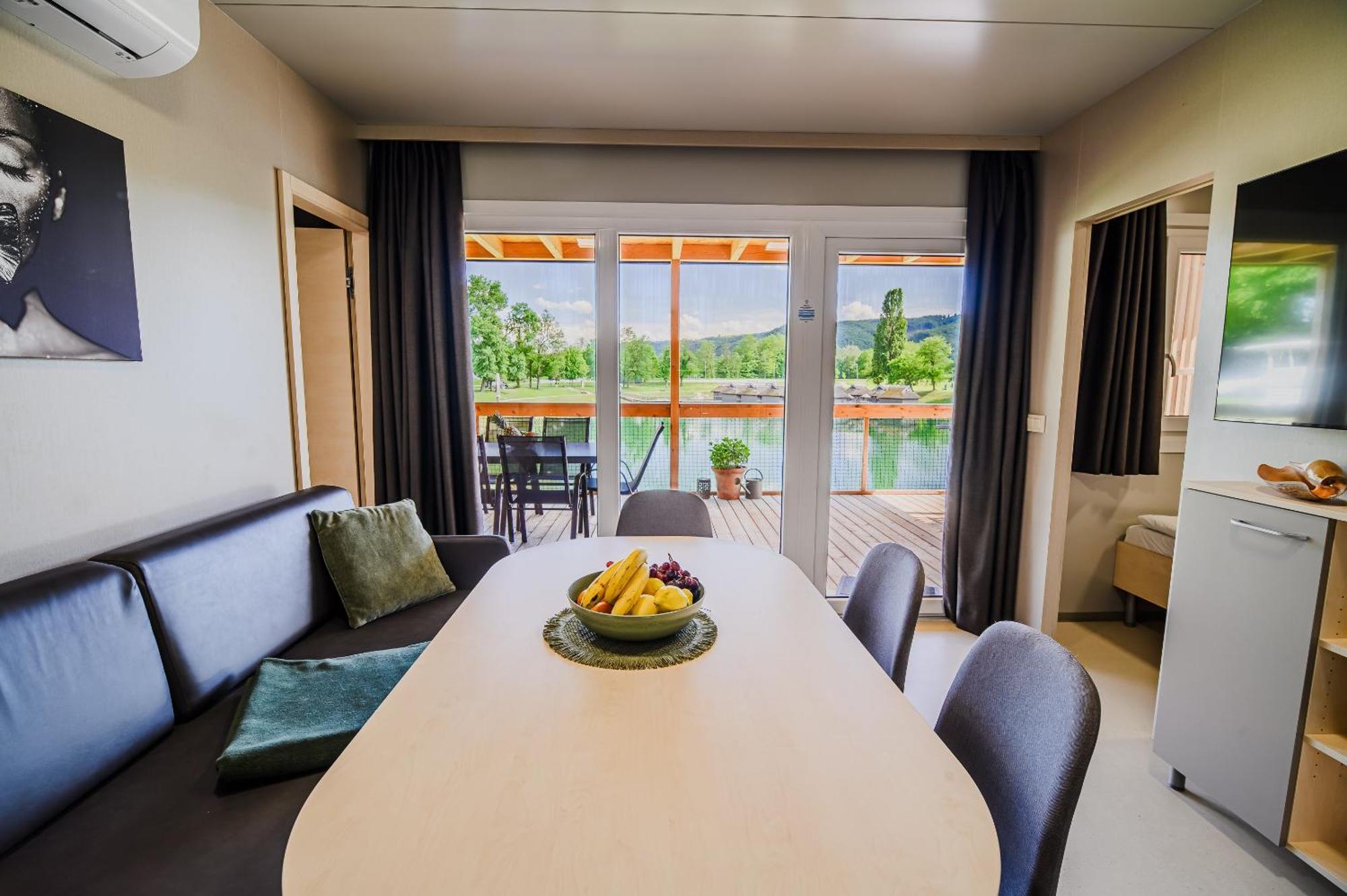 Deluxe Lake View Mobile Homes With Thermal Riviera Tickets Catez ob Savi Bagian luar foto